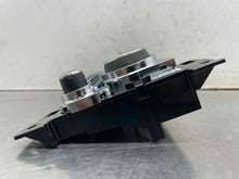 Load image into Gallery viewer, FRONT TEMPERATURE CONTROLS Range Rover Range Rover Sport 14-15 - NW615730
