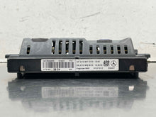 Load image into Gallery viewer, Info-Gps Screen  MERCEDES GL-CLASS 2015 - NW616157
