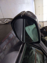 Load image into Gallery viewer, SIDE VIEW DOOR MIRROR Honda HR-V 2019 19 Left - NW616459

