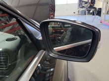 Load image into Gallery viewer, SIDE VIEW DOOR MIRROR Volkswagen Jetta 11 12 13 14 15 16 Right - NW616587
