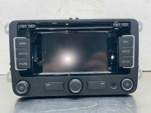 Load image into Gallery viewer, RADIO Volkswagen Beetle EOS Jetta 12 13 14 15 16 - NW616629
