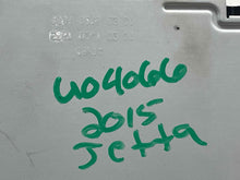 Load image into Gallery viewer, RADIO Volkswagen Beetle EOS Jetta 12 13 14 15 16 - NW616629
