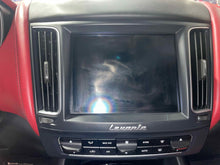 Load image into Gallery viewer, Info-Gps Screen  MASERATI LEVANTE 2017 - NW616480
