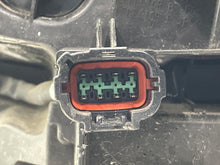 Load image into Gallery viewer, HEADLIGHT LAMP ASSEMBLY Nissan Murano 2019 19 2020 20 Right - NW616994
