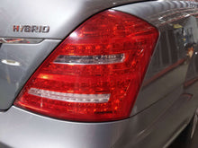 Load image into Gallery viewer, [INVENTORYCAR_YEAR_MAKE_MODEL] TAIL LIGHT LAMP ASSEMBLY Left - NW617898
