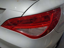 Load image into Gallery viewer, TAIL LIGHT LAMP ASSEMBLY CLA45 CLA250 14 15 16 17 18 19 Right - NW617557

