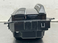 Load image into Gallery viewer, FRONT TEMPERATURE CONTROLS E350 E550 E63 2010 10 - NW617838
