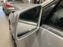 Load image into Gallery viewer, SIDE VIEW DOOR MIRROR E300 E350 E400 E550 E63 10 11 12 13 Left - NW617454
