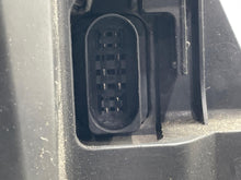 Load image into Gallery viewer, HEADLIGHT LAMP ASSEMBLY Audi Q7 10 11 12 13 14 15 Left - NW617670
