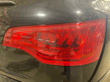 Load image into Gallery viewer, TAIL LIGHT LAMP ASSEMBLY Audi Q7 10 11 12 13 14 15 Right - NW617894

