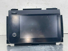 Load image into Gallery viewer, Radio Honda HR-V 2022 - NW617254
