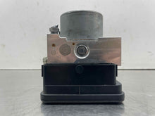 Load image into Gallery viewer, ABS ANTI-LOCK BRAKE PUMP Land Rover Evoque 2017 17 2018 18 - NW618495
