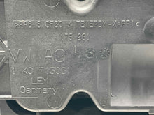 Load image into Gallery viewer, Floor Shifter Audi TT 2008 - NW618132
