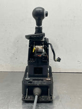 Load image into Gallery viewer, Floor Shifter Audi TT 2008 - NW618132
