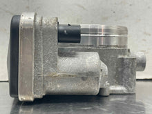 Load image into Gallery viewer, THROTTLE BODY EOS TT A3 Passat 06 07 08 09 3.6L - NW618618
