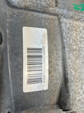 Load image into Gallery viewer, Transmission Jaguar XJ 2015 - NW618787

