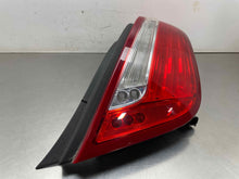 Load image into Gallery viewer, TAIL LIGHT LAMP ASSEMBLY Vanden Pl XJ XJL XJR 2010-2014 Right - NW619095
