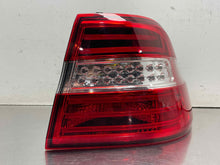 Load image into Gallery viewer, OUTER TAIL LIGHT LAMP ML350 ML450 ML550 ML63 12 13 Right - NW618785
