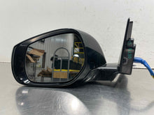 Load image into Gallery viewer, Side View Door Mirror  INFINITI QX30 2017 - NW618523
