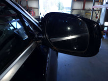 Load image into Gallery viewer, Side View Door Mirror  INFINITI QX30 2017 - NW618377
