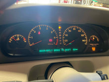 Load image into Gallery viewer, Speedometer Cluster Cadillac Eldorado 2000 - NW618611

