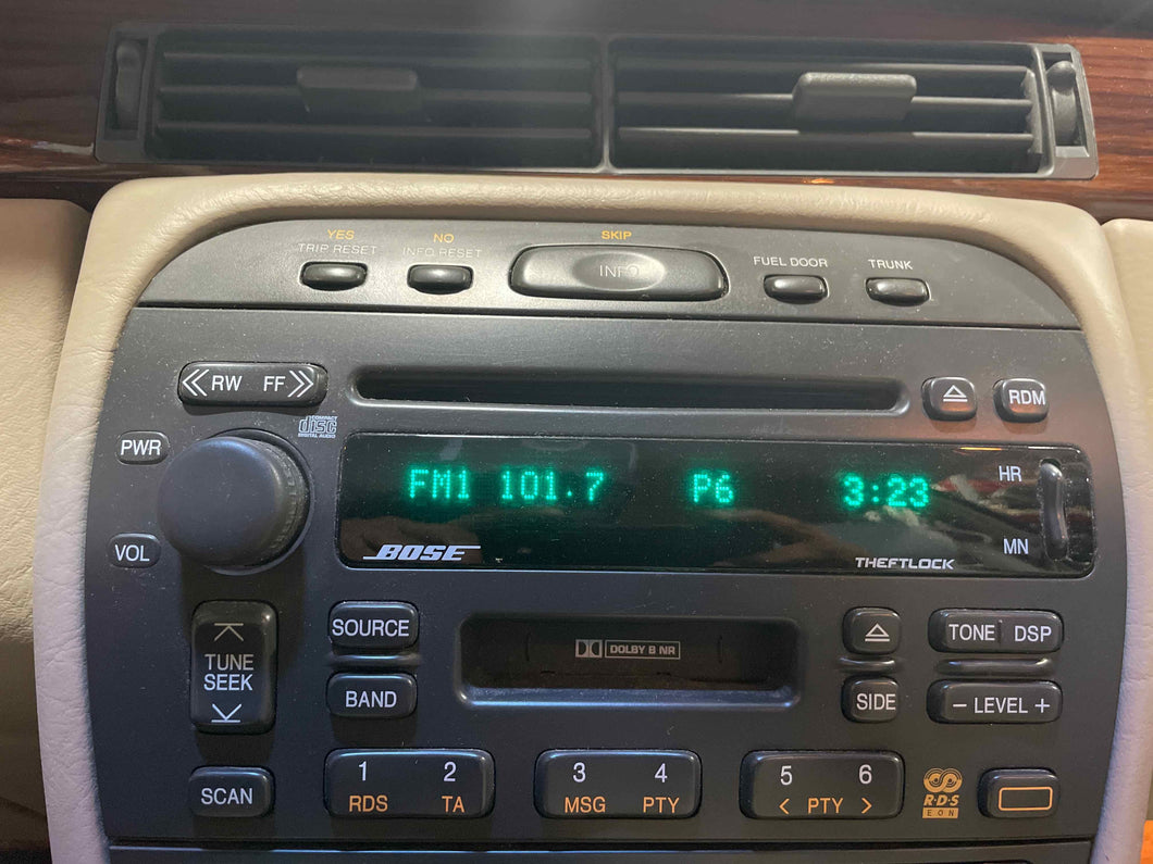 Radio Cadillac Eldorado 2000 - NW618597