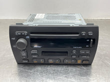Load image into Gallery viewer, Radio Cadillac Eldorado 2000 - NW618597
