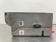 Load image into Gallery viewer, Radio  BMW 750I 2018 - NW619663
