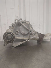 Load image into Gallery viewer, TRANSFER CASE Edge Explorer Taurus MKX 13 14 15 16 17 18 19 - NW620065
