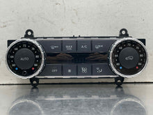 Load image into Gallery viewer, Temperature Controls  MERCEDES GL-CLASS 2013 - NW620249
