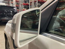 Load image into Gallery viewer, SIDE VIEW DOOR MIRROR Gl350 Gl450 Gl550 GL63 AMG 2013-2016 Left - NW620222
