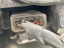 Load image into Gallery viewer, HEADLIGHT LAMP ASSEMBLY Gl350 Gl450 Gl550 GL63 AMG 13-16 Left - NW620132
