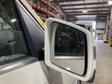 Load image into Gallery viewer, SIDE VIEW DOOR MIRROR Gl350 Gl450 Gl550 GL63 AMG 2013-2016 Right - NW619989
