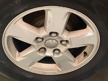 Load image into Gallery viewer, WHEEL RIM Jeep Grand Cherokee 11 12 13 17x8 17x8, 5 lug, 5" - NW619724
