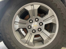 Load image into Gallery viewer, [INVENTORYCAR_YEAR_MAKE_MODEL] WHEEL RIM 18x8-1/2 18x8-1/2, 6 lug, 5-1/2" - NW620077
