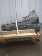 Load image into Gallery viewer, [INVENTORYCAR_YEAR_MAKE_MODEL] TRANSMISSION 4X4 - NW620067
