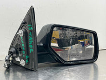 Load image into Gallery viewer, [INVENTORYCAR_YEAR_MAKE_MODEL] SIDE VIEW DOOR MIRROR Right - NW620337
