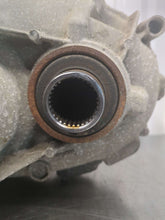 Load image into Gallery viewer, Transfer Case Chevrolet Tahoe 2018 - NW620181
