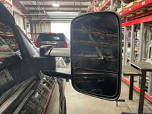 Load image into Gallery viewer, [INVENTORYCAR_YEAR_MAKE_MODEL] SIDE VIEW DOOR MIRROR Right - NW620335
