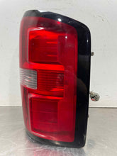 Load image into Gallery viewer, TAIL LIGHT LAMP ASSEMBLY Sierra 1500 Pickup Sierra 2500 14-15 Right - NW620410

