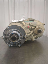 Load image into Gallery viewer, Transfer Case  SIERRA 1500 PICKUP 2015 - NW620407
