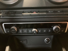 Load image into Gallery viewer, Temperature Controls  AUDI A3 2020 - NW620896
