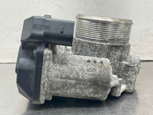 Load image into Gallery viewer, THROTTLE BODY Audi TT Beetle Jetta Tiguan 2008 08 2009 09 2010 10 2011 11 12 - NW620619
