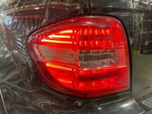 Load image into Gallery viewer, TAIL LIGHT LAMP ASSEMBLY ML320 ML350 ML450 ML550 ML63 09-11 UPPER Left - NW621139

