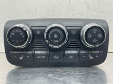 Load image into Gallery viewer, Temp Climate AC Heater Control Audi TT 2008 08 2009 09 - NW620727
