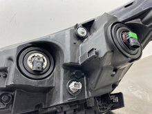 Load image into Gallery viewer, HEADLIGHT LAMP ASSEMBLY Honda CR-V 17 18 19 20 Right - NW621964

