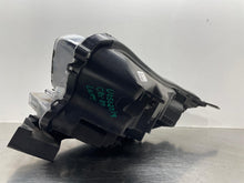 Load image into Gallery viewer, HEADLIGHT LAMP ASSEMBLY Honda CR-V 17 18 19 20 Right - NW621964
