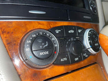 Load image into Gallery viewer, Temperature Controls Mercedes-Benz SL55 2009 - NW621693
