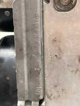 Load image into Gallery viewer, ABS Pump Mercedes-Benz SL55 2009 - NW621894
