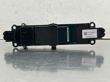 Load image into Gallery viewer, Temperature Controls  VOLVO XC60 2023 - NW622328
